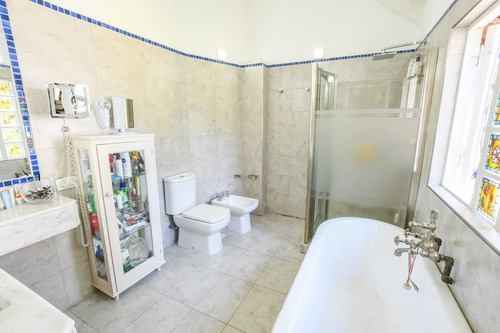 Casa De 3 Dormitorios En Venta Con Pileta - Aldea - San Eduardo