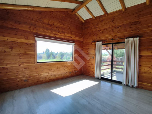 Bella Casa En Parcela Arriendo 4d 4b Bodega Terraza Oficina