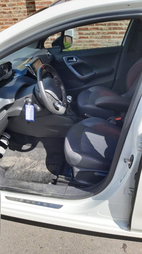 Peugeot 208 Gt Line Servicios Oficiales Unica Mano Vremy