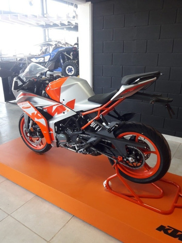 Imagen 4 de 15 de Ktm Rc 200 Nueva - Dolar Preferencial- Motoswift Fco Alvarez