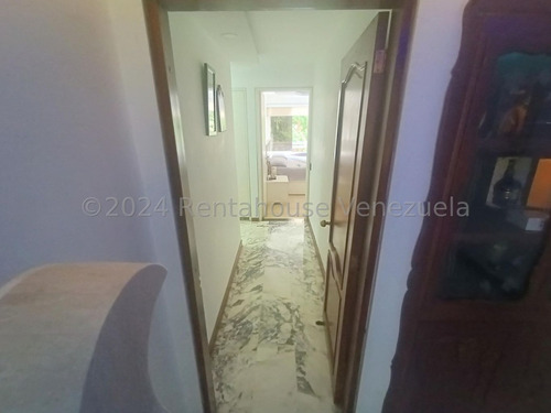 Lujoso Y Exclusivo Apartamento Remodelado En Venta Ubicado En Santa Rosa De Lima Lld