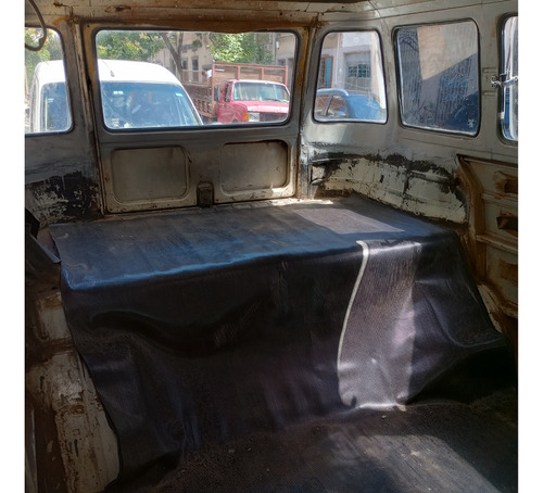 Volkswagen Kombi 84