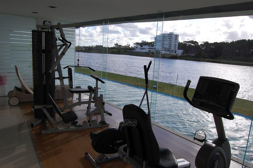 Imagen 30 de 30 de Apartamento 3 Dormitorios Piscina Climatizada Terrazas De La Laguna Departamento En Alquiler Ubicado En Pinares, Punta Del Este, Punta Del Este / Maldonado