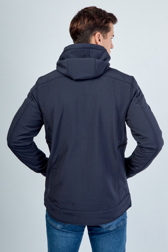 Imagen 3 de 9 de Campera Smart Kevingston