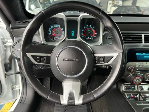Chevrolet Camaro / 2SS