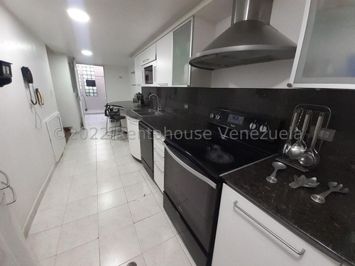 Imagen 11 de 30 de Hermoso Town House Con Un Estilo Vanguardista Y Moderno De 3 Niveles En Venta En Barquisimeto. Urb. Monte Real , Selena Pacheco Tlf. 04245197639. Cód. 22-23281. Lara, Venezuela