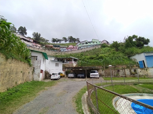 Imagen 2 de 12 de Marisol Castro Vende Terreno Con Bienhechuría En Los Teques | Miranda | Fot-mamo Marisol 04244923040