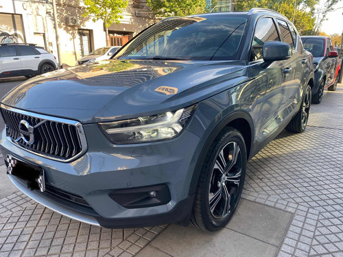 Volvo XC40 2.0t T4 Inscription Awd