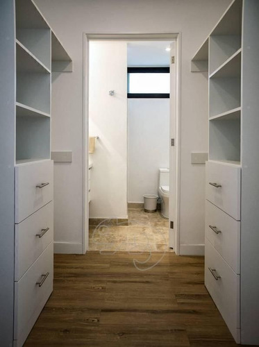 Imagen 10 de 16 de Vendo Casa Moderna Y Elegante En La Sexta Sección