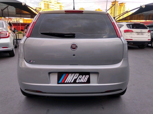 Imagem 6 de 8 de Fiat Punto Attractive 1.4 Flex Manual