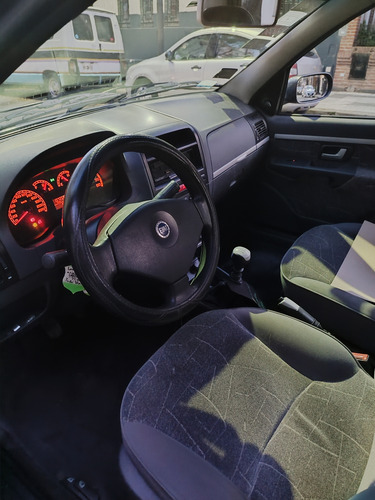 Fiat Siena 1.8 Hlx
