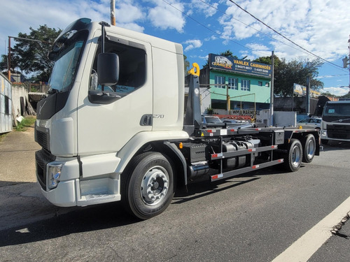 Caminhao Rolon Vm 270 2022 Zero Km Sem Uso Grimaldi Leito