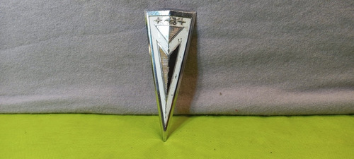 Insignia De Frente Pontiac 1963 Usada Minimo Detalle !!