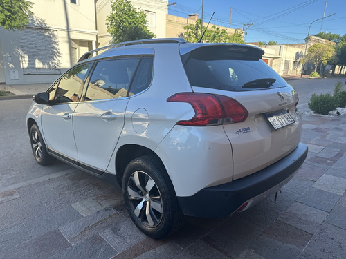 Peugeot 2008 1.6 Thp Sport
