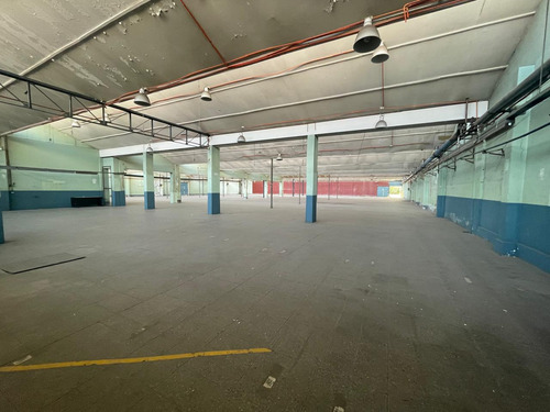 (ofi) Bodega De 5000 M2 En Ñuñoa En Arriendo