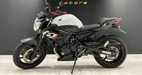 Yamaha Xj6 -