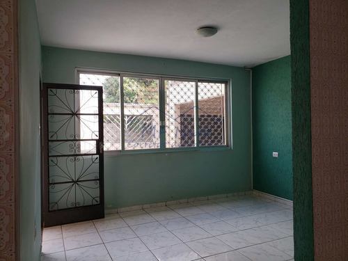 Imagem 3 de 30 de Sobrado Com 4 Dorms, Centro, Pirassununga - R$ 500 Mil, Cod: 10131488 - V10131488