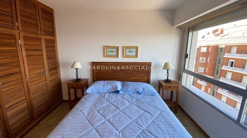 Apartamento Con Excelente Vista A Playa Mansa Y Brava - Consulte !!!!!!- Ref: 1698