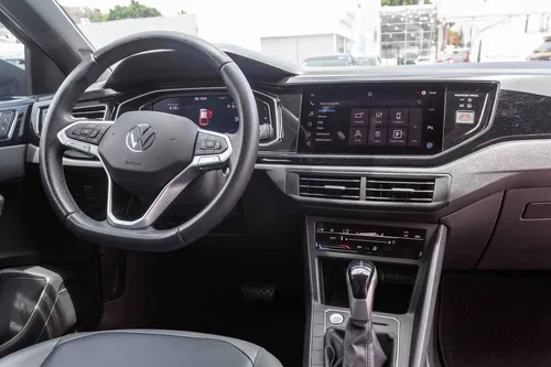 Volkswagen Nivus HIGHLINE 1.0L TIP