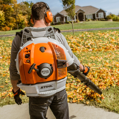 Sopladora De Mochila Stihl BR 600 A Gasolina Uso Profesional Y Áreas Verdes