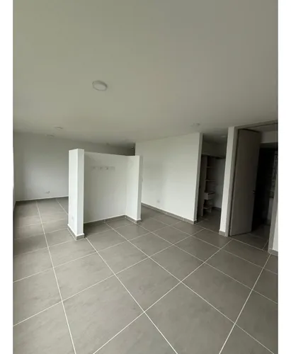 Venta Apartaestudio Conjunto Cerrado Avenida Centenario