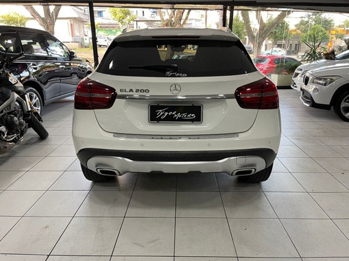 Imagem 5 de 13 de Mercedes-benz Classe Gla 2018 1.6 Advance Turbo Flex 5p