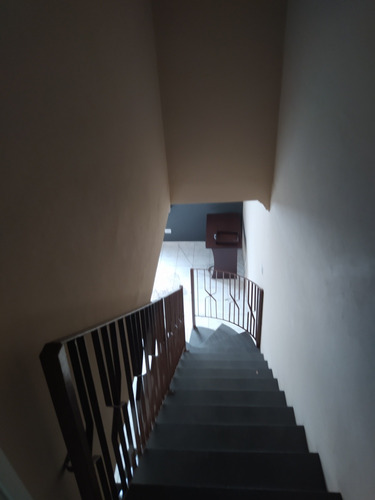 Vendo Lindo Sobrado,com 03 Dorm.