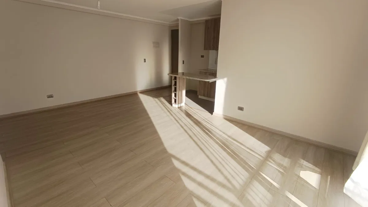 Imagen 3 de 12 de Arriendo Centrico Y Espacioso Departamento En Curauma