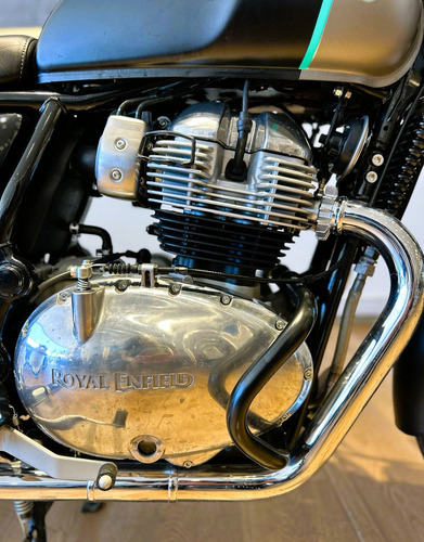 Royal Enfield Interceptor 650 Impecable 860km