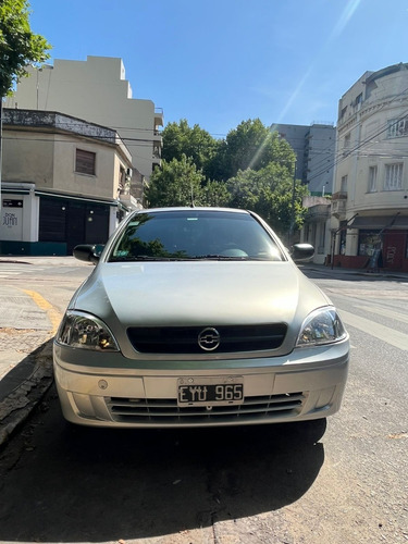 Imagen 15 de 15 de Chevrolet Corsa 2005 1.8 Gl Pack 2
