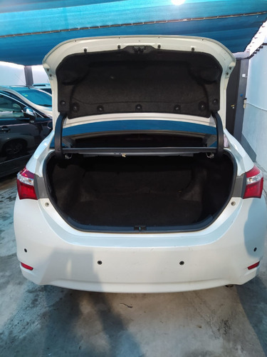 Imagen 8 de 15 de Toyota Corolla Xei Pack A/t 2016 Excelente Estado De Uso !!!