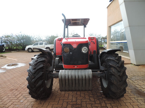 Trator Marca Massey Ferguson - Modelo 4292 4x4