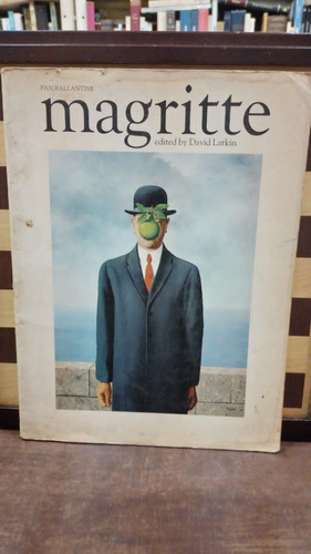 Magritte-pan Ballantine