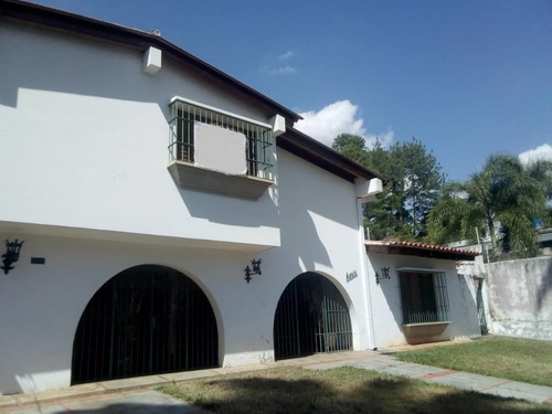Imagen 2 de 14 de Casa Guaparo 1549 Mts2 / En Buenas Manos