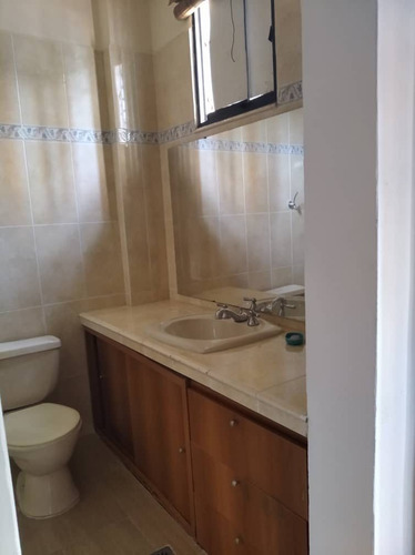 Imagen 14 de 16 de Town House En Venta En El Parral