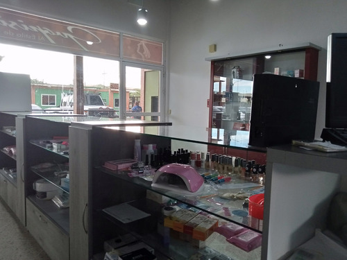 Imagen 3 de 11 de Se Vende Fondo De Comercio C.c Bosque Del Este Ve01-1433ze-ajim