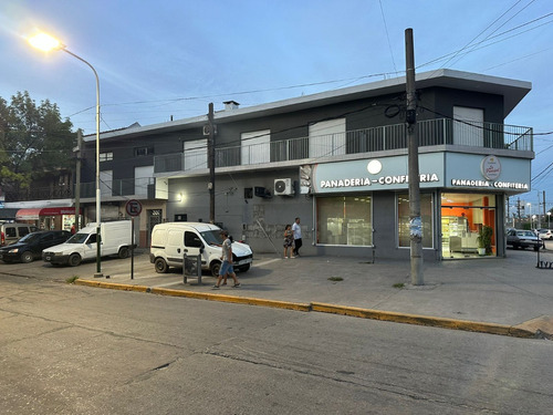 Departamento Mono Ambiente En Alquiler. Frente A La Estación El Jaguel