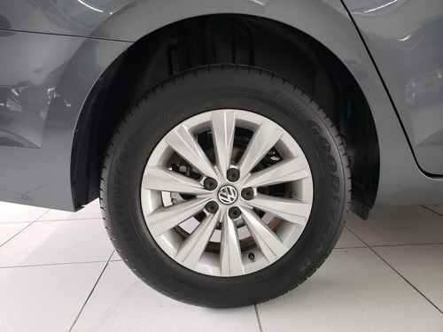 Imagem 7 de 13 de Volkswagen Virtus 1.0 4p 200 Tsi Flex Comfortline Automático