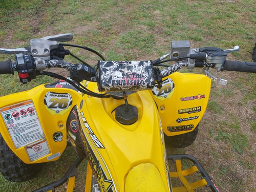 Imagen 10 de 13 de Yamaha R