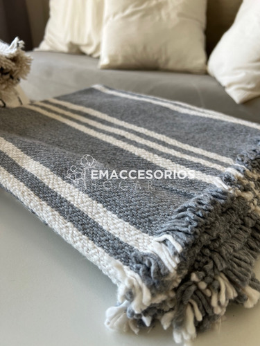 Imagen 8 de 10 de Mantas Grandes 150 X 220 Para Sillon Pie De Cama Alfombra