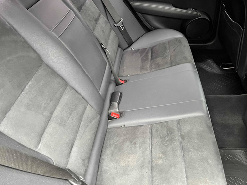 Imagen 12 de 12 de Mercedes-benz Clase C 2013 1.8 C200 City Edition B.eff A/t