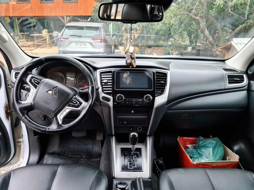 Imagen 11 de 14 de Mitsubishi Dakar Hp Full, Automatica