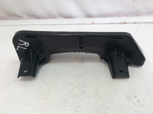 Guia Izquierda Fascia Trasera 2 Suzuki Kizashi Mod 10-16 (Usado)