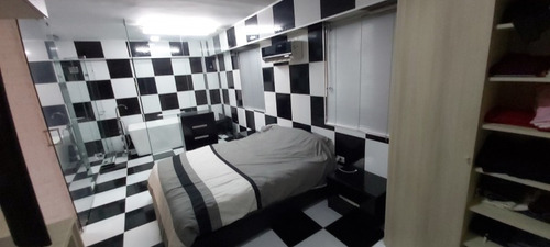 Imagen 13 de 14 de Cod. 453363 Gabriela Piñango 0424-4607788 Venta Apartamento El Mirador Valencia