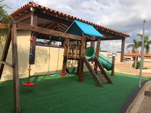 Imagen 6 de 15 de Vendo Tonnwhouse Conjunto Residencial Brisas De La Romanza