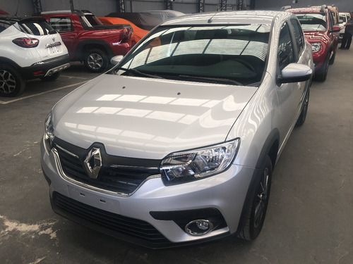 Imagen 8 de 8 de Renault Logan 1.6 Intense 16v
