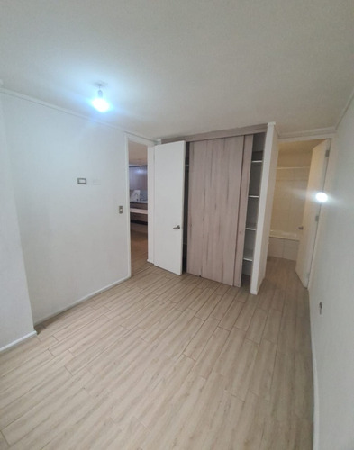 Depto2d2b Calle Dieciocho 690 Stgo Oferta 1mes 50% Descuento