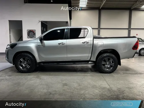 Toyota Hilux 4.0