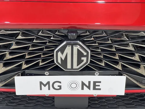 MG One 1.5 Deluxe Fwd