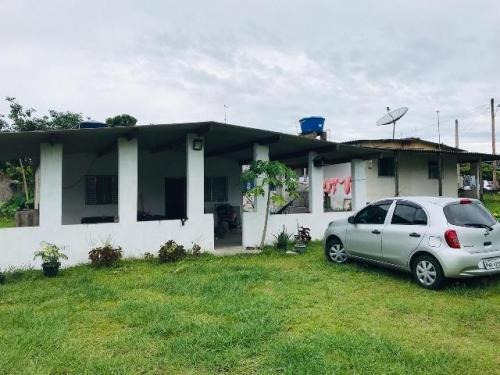 Chácara Com 02 Dormitórios, Em Itanhaém